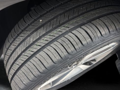 Used 2023 Genesis GV80 3.5T AWD/4WD image 40