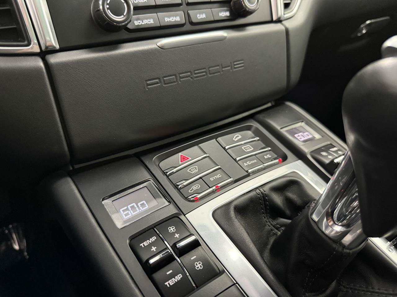 Used 2017 Porsche Macan GTS AWD/4WD image 24