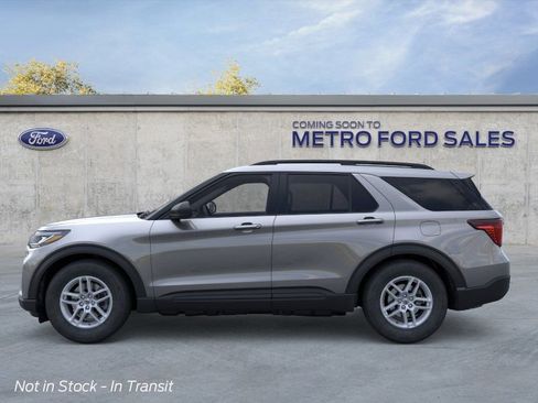 New 2026 Ford Explorer Active image 4