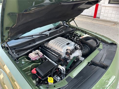 Used 2019 Dodge Challenger SRT Hellcat Redeye RWD image 49