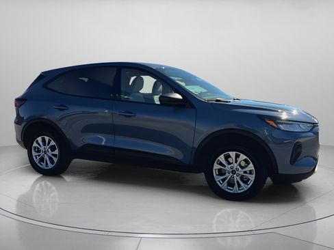 New 2026 Ford Escape Active FWD image 38