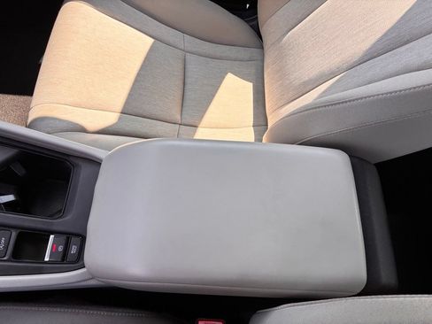Used 2023 Honda Accord EX image 37