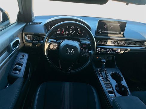 Used 2023 Honda Civic Sport image 21