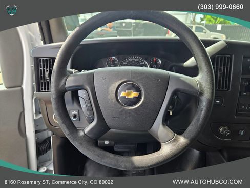 Used 2015 Chevrolet Express 3500 image 11