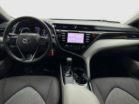 Used 2019 Toyota Camry LE FWD image 20
