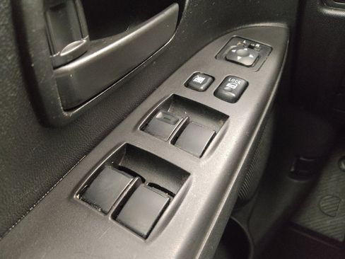 Used 2015 Mitsubishi Outlander Sport ES FWD image 27