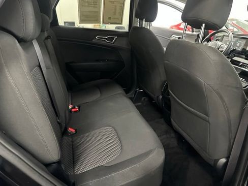 Used 2023 Kia Sportage LX FWD image 22