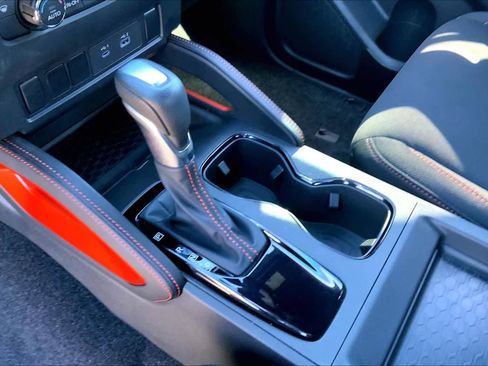 Used 2024 Nissan Frontier PRO-4X w/ Off-Road Protection Package image 16