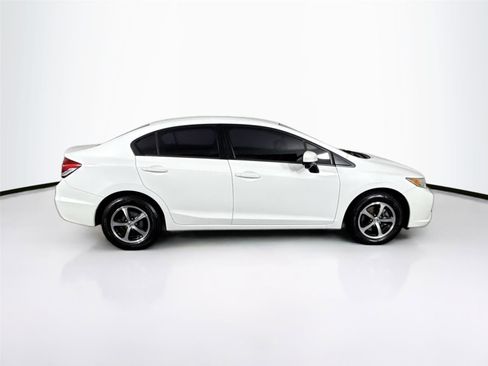 Used 2015 Honda Civic SE image 9