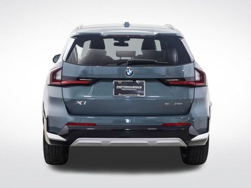 Used 2026 BMW X1 xDrive28i w/ Technology Package AWD/4WD image 4