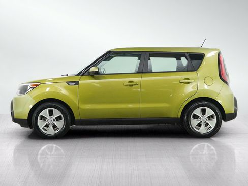 Used 2014 Kia Soul FWD image 2