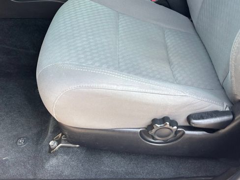 Used 2021 Toyota Tacoma SR w/ SR Convenience Package RWD image 15