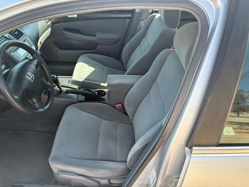 Used 2006 Honda Accord LX image 40