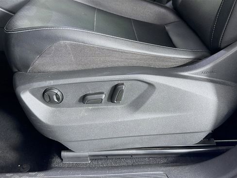 Used 2019 Volkswagen Tiguan SEL image 22