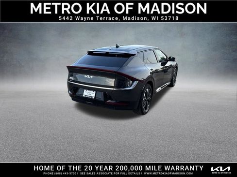 Used 2024 Kia EV6 Wind w/ Wind Technology Package AWD/4WD image 6
