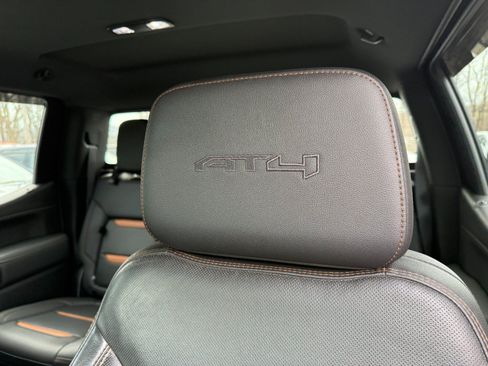 Used 2020 GMC Sierra 1500 AT4 w/ AT4 Premium Package AWD/4WD image 15