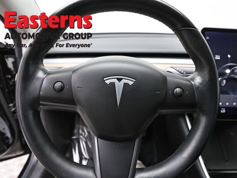 Used 2018 Tesla Model 3 Long Range AWD/4WD image 10