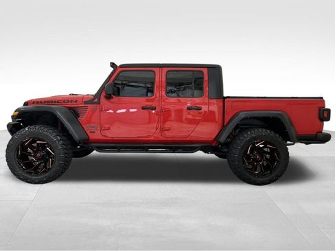Used 2022 Jeep Gladiator Rubicon image 2