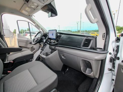 Used 2024 Ford Transit 350 XLT RWD image 16