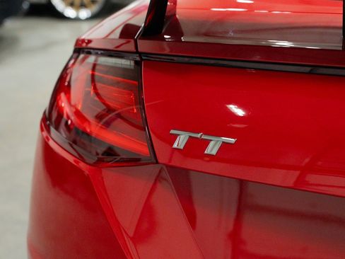 Used 2018 Audi TT 2.0T w/ Technology Package image 9