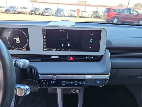 Used 2022 Hyundai Ioniq 5 SEL image 15