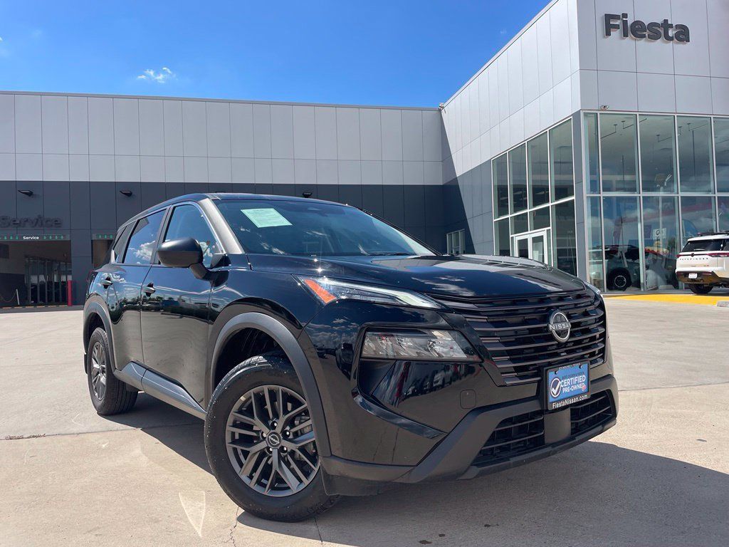 Certified 2026 Nissan Rogue S FWD 360° Tour