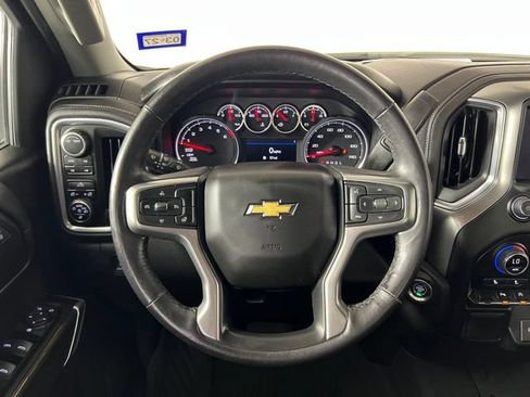 Used 2022 Chevrolet Silverado 1500 LT AWD/4WD image 14