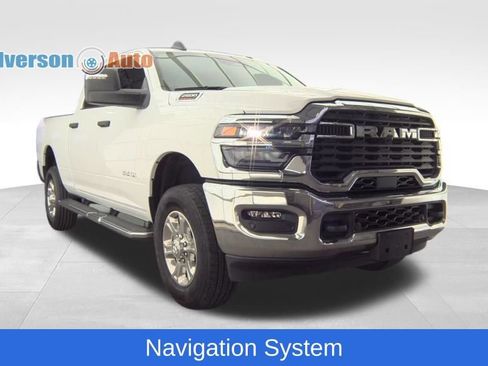 Used 2026 RAM 2500 Big Horn AWD/4WD image 6