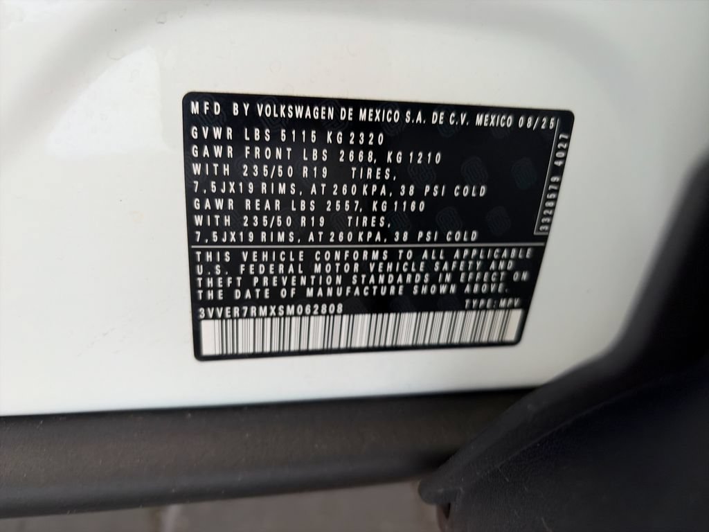 Certified 2025 Volkswagen Tiguan SE AWD/4WD image 43