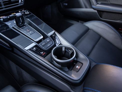 Certified 2022 Porsche 911 Carrera 4 GTS image 19