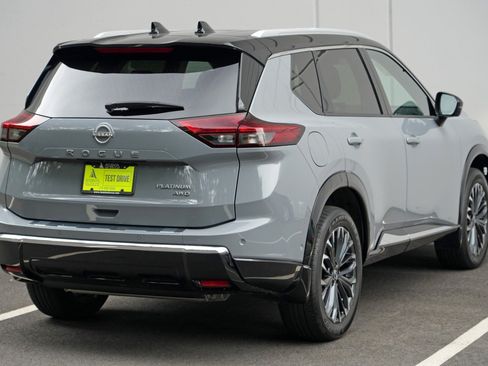 Used 2025 Nissan Rogue Platinum w/ Tech Package AWD/4WD image 49
