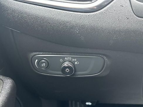 Certified 2024 Chevrolet Equinox LT image 17