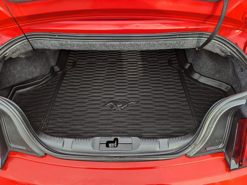 Used 2016 Ford Mustang GT Premium image 38