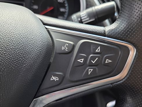 Used 2024 Chevrolet Malibu LT FWD image 29