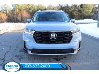 New 2025 Honda Pilot Touring video 2