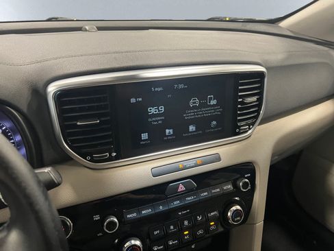 Used 2021 Kia Sportage EX AWD/4WD image 13