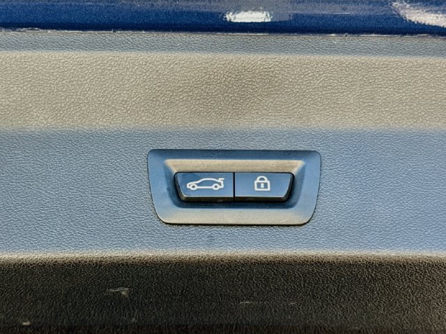 Used 2019 BMW X3 xDrive30i w/ Convenience Package AWD/4WD image 13