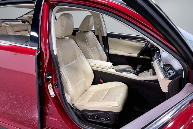 Used 2018 Lexus ES 350 w/ Luxury Package w/Wood Trim FWD image 26