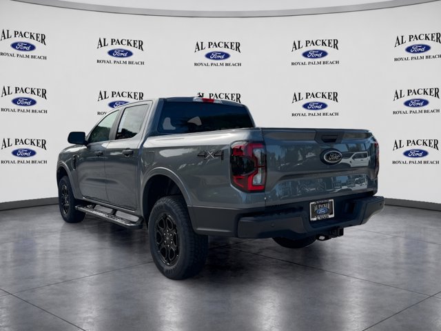 New 2026 Ford Ranger XLT w/ Black Appearance Package AWD/4WD image 9