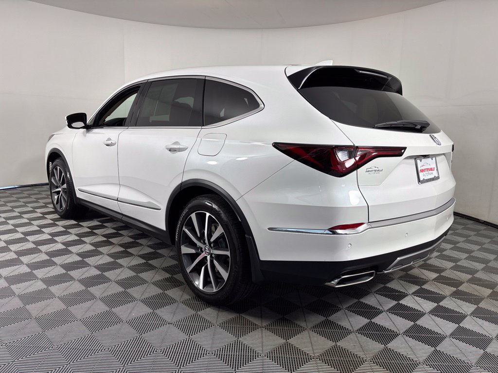 Certified 2026 Acura MDX w/ Technology Package FWD image 8
