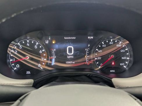 Used 2025 Jeep Compass Limited AWD/4WD image 16