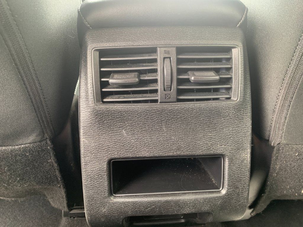 Used 2024 Mitsubishi Outlander ES AWD/4WD image 15
