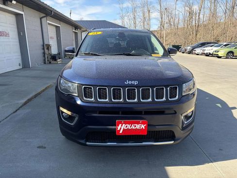 Used 2018 Jeep Compass Limited w/ Navigation Group AWD/4WD image 2
