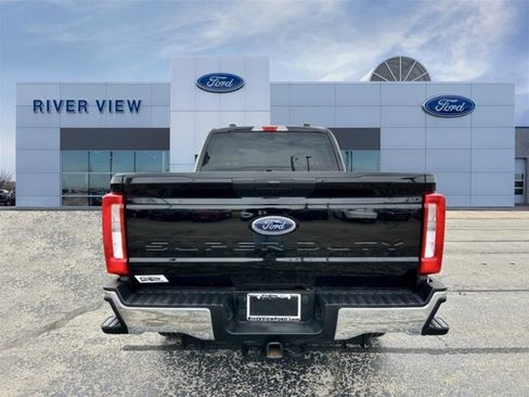 Used 2024 Ford F250 XLT image 5