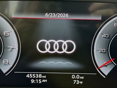 Used 2023 Audi Q5 2.0T Premium Plus w/ Premium Plus Package AWD/4WD image 16