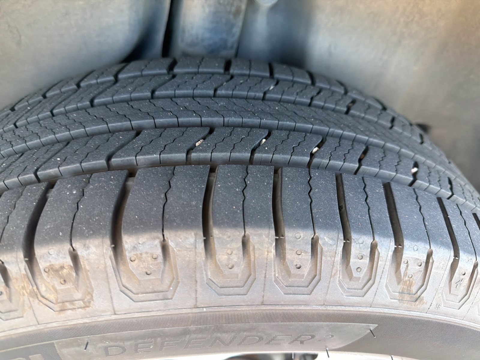 Used 2016 Jeep Cherokee Latitude w/ Safety/Convenience Group FWD image 12