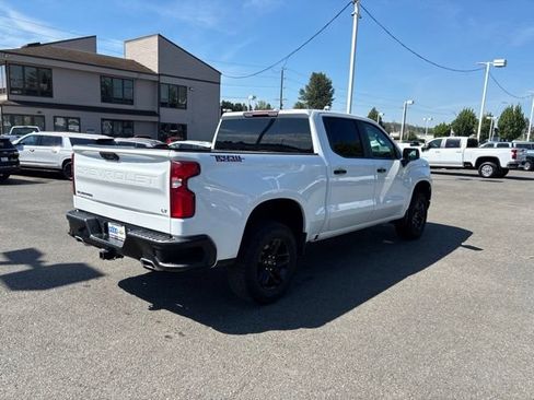 Used 2024 Chevrolet Silverado 1500 LT Trail Boss w/ Protection Package AWD/4WD image 5