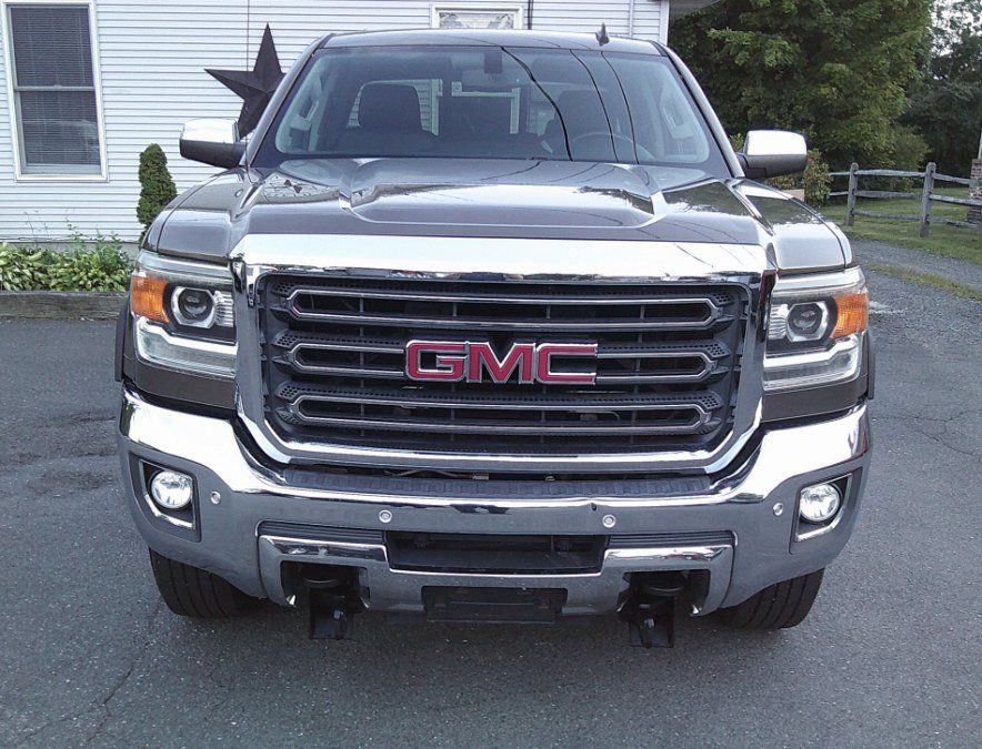Used 2015 GMC Sierra 2500 SLT w/ Suspension Package, Off-Road AWD/4WD image 3