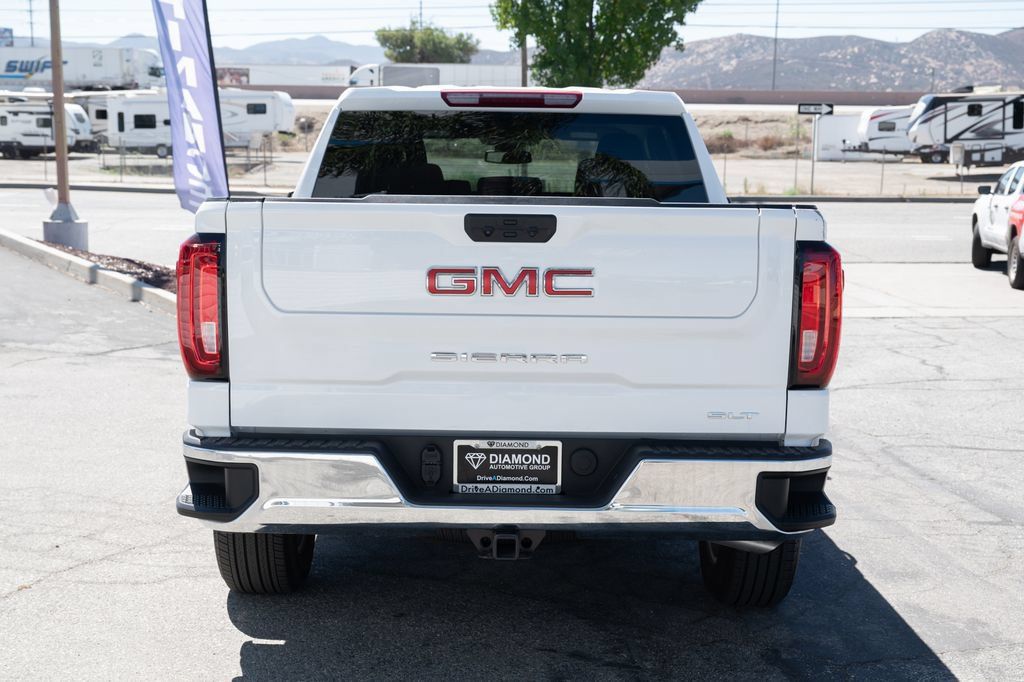Used 2026 GMC Sierra 1500 SLT RWD image 6