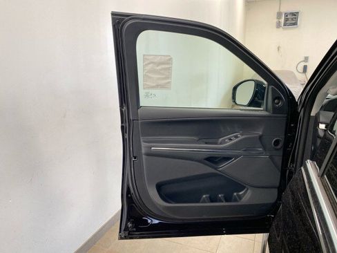 New 2026 Lincoln Navigator Premiere image 25